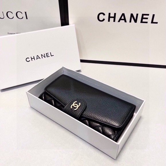 A Step-by-Step Look at Authenticating Your New Chanel Bag  AUTHENTIC Chanel  bag